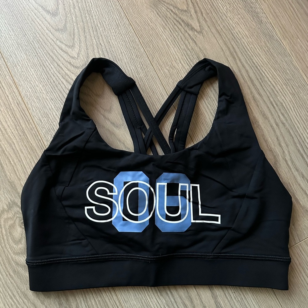Sports bra